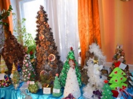 В Черноморске назвали лучшие альтернативные елки (фото)