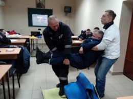 В Черноморске среди спасателей состоялся тренинг по оказанию первой медицинской помощи (фото)