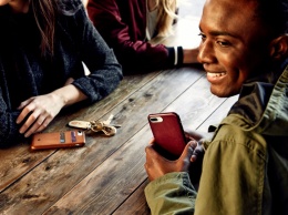 Twelve South представила кожаный чехол для iPhone 7 с карманом для кредиток