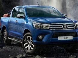 Объявлены цены на новый пикап Toyota Hilux
