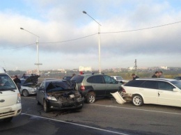 В Иркутске погиб подполковник полиции в ДТП с 4 автомобилями