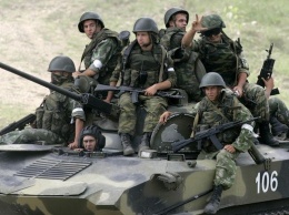 На границе с Украиной стоят 52 тысячи военных РФ, - генерал ВСУ