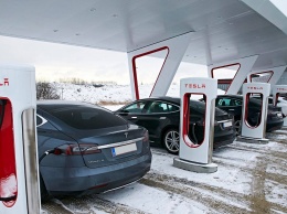 Tesla Motors озвучила стоимость зарядки автомобилей на станциях сети Supercharger