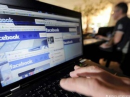 Facebook вводит в Германии систему борьбы с фейковыми новостями