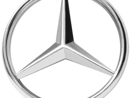 Салон Mercedes-AMG открылся в Токио