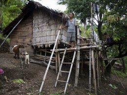 Куда не добралась цивилизация: удивительные факты из жизни племени мангиан на Филиппинах