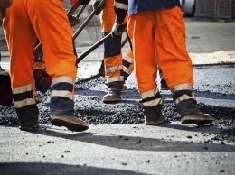 Покращення: дорогу Днепр - Полтава отремонтируют за 300 миллионов гривен