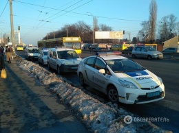 Почти триллер: в Киеве лжевалютчик взял в плен клиента. Опубликованы фото