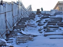 Реконструкция или разрушение: Потемкинская лестница промерзает после подтопления