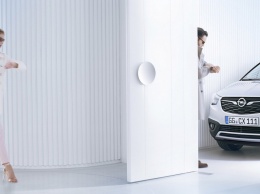 Opel Crossland X показался за два дня до дебюта