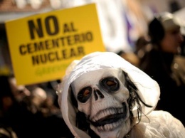 Португалия пожаловалась на Испанию из-за радиоактивных отходов у границы