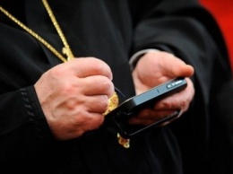 Россиянам предложили православный смартфон за 1,5 миллиона рублей (ФОТО)