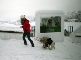 Более половины провинций Испании накрыло снегом