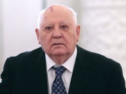 Горбачев назвал повестку Литвы в суд "абсолютным безобразием"