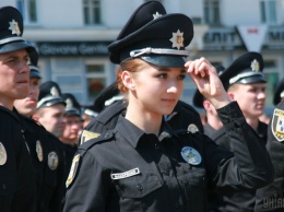 Обнародованы Правила этического поведения полицейских: запрещено быть пренебрежительным, угрожать и иронизировать