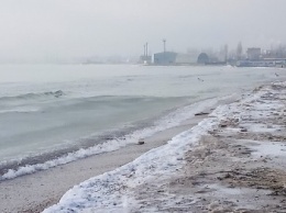 Море в Одессе стало похоже на кипящее молоко (ФОТО)