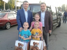Пострадавшие в Донбассе дети отбыли на реабилитацию в Литву