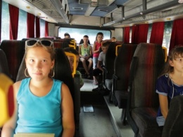 Детей из Алчевска и Красного Луча отправили на отдых в Северную Осетию