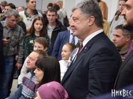 На следующей неделе Порошенко поедет в Эстонию и Финляндию