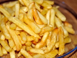 Ученые: Поджаренный картофель может стать причиной развития рака