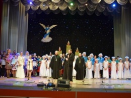 В Авдеевке прошел православный фестиваль «Искорка добра» (ФОТООТЧЕТ)