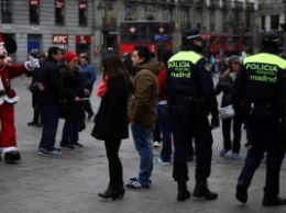 Испания: Минни Маусы обворовывали туристов