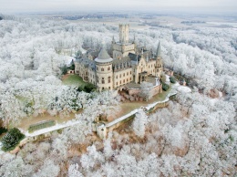Зима в Европе с высоты птичьего полета: удивительные фото с дронов