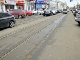 Трамвай возле Привоза сошел с рельс на ровном месте