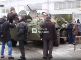 В Донецке зафиксировали модифицированные российские БТР (Фото)