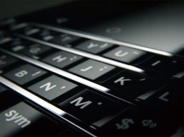 Кнопочный смартфон BlackBerry официально представят перед MWC 25 февраля. «Mercury»?