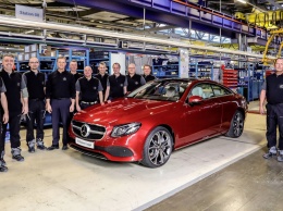 Купе Mercedes-Benz E-Class Coupe нового поколения официально встало на конвейер