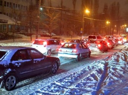 Пробки в Киеве достигли 8 баллов