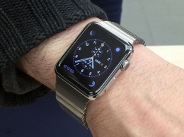 Apple запатентовала модульный ремешок для Apple Watch с дополнительными датчиками, батареей и камерой