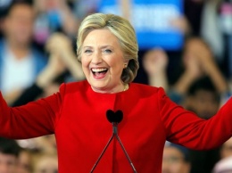«Я еще вернусь»: Клинтон решила баллотироваться в 2020 году