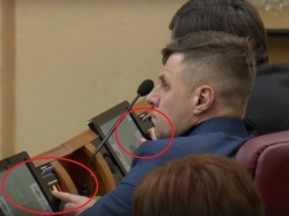 Скандал на сессии горсовета: депутата обвиняют в "кнопкодавстве"