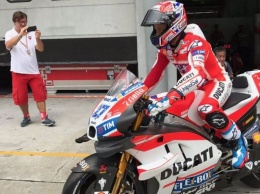 MotoGP: Кейси Стоунер провел испытания нового спортбайка Ducati