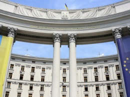 Украинского консула не пустили к Савченко