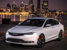 Chrysler 200 установил новый антирекорд по продажам в США