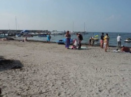 Прокуратура вернула часть скадовского пляжа громаде
