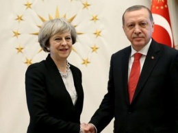 Британия и Турция договорились активизировать торговые отношения