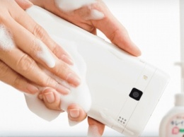 Японцы выпустят смартфон для чистюль