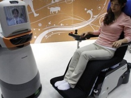 В японских аэропортах устанавливают роботов-помощников