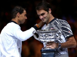"Король величия!": футбольный мир реагирует на победу Федерера на Australian Open