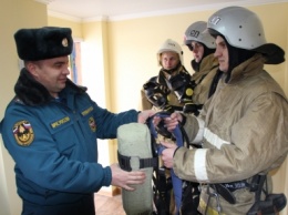 Крымские спасатели получили современные аппараты на сжатом воздухе