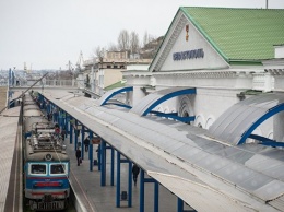 Подозрительным предметом у ж/д вокзала в Севастополе оказалась пиротехника