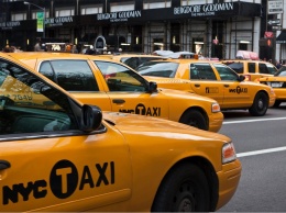 Сервис такси Lyft оставил позади Uber по числу скачиваний в AppStore