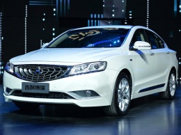 Названа дата российских продаж седана Geely Emgrand GT