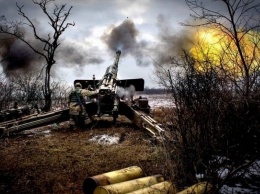 Тыл Авдеевки накрывает артиллерия, боевики угрожают бойцам АТО по телефону