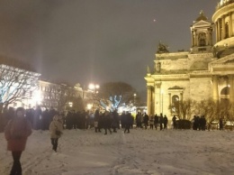 В Петербурге встречи граждан с депутатами хотят прировнять к митингам