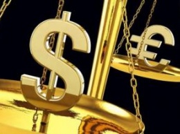 Доллар дешевеет к евро и иене на ослаблении ожиданий быстрого подъема ставки Федрезервом